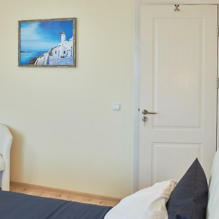 Morning Star Deluxe Apartamento Chernomorets Exterior foto