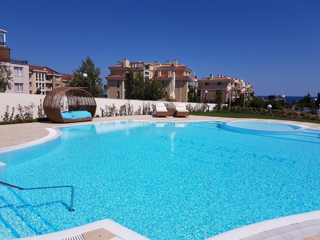 Morning Star Deluxe Apartamento Chernomorets Exterior foto