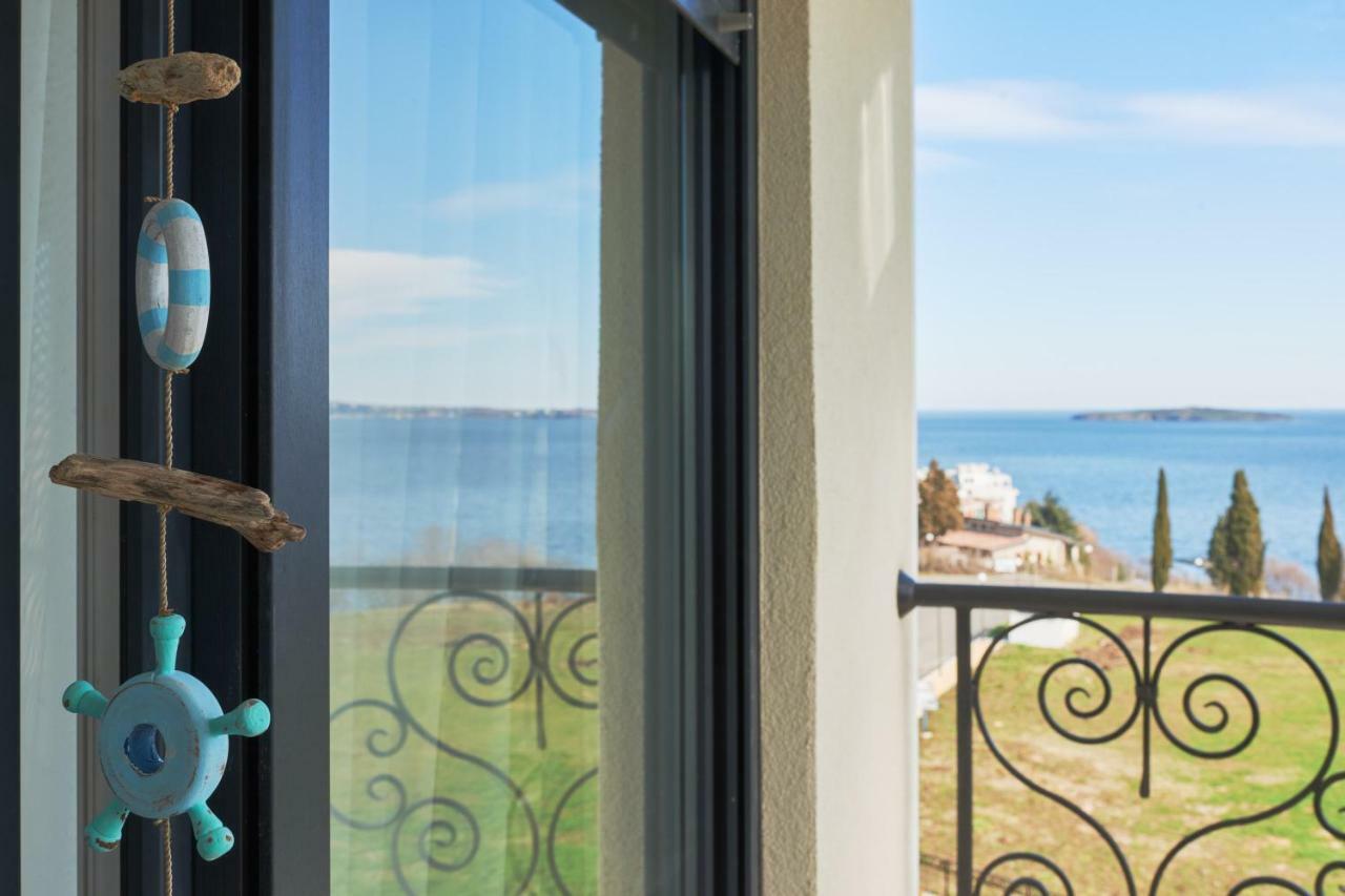 Morning Star Deluxe Apartamento Chernomorets Exterior foto