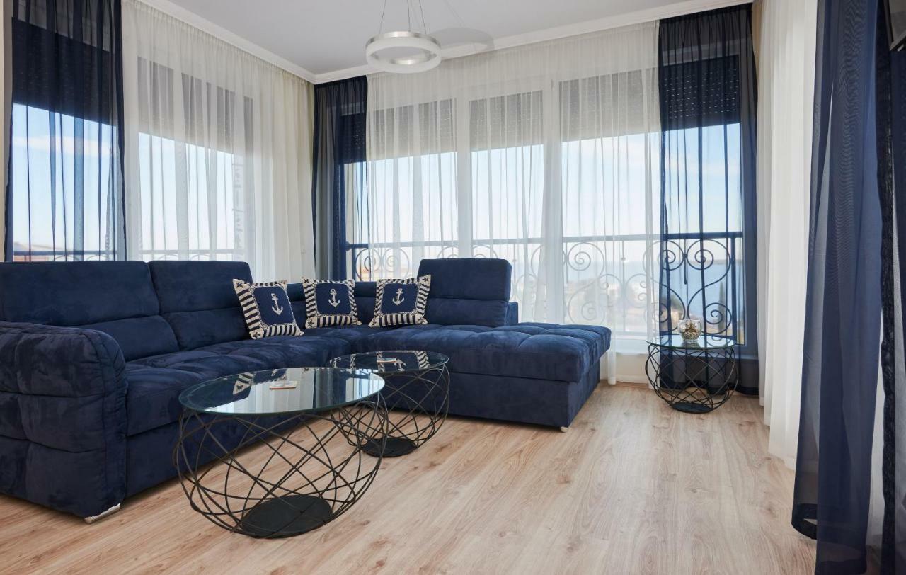 Morning Star Deluxe Apartamento Chernomorets Exterior foto