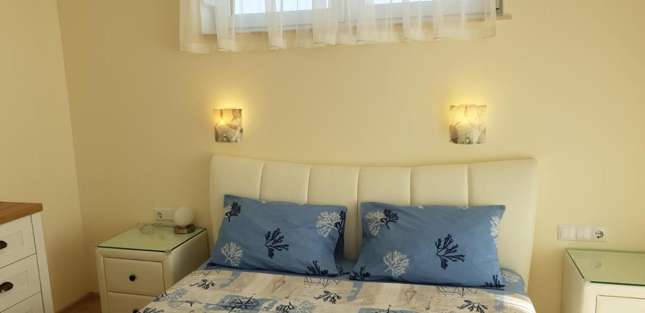 Morning Star Deluxe Apartamento Chernomorets Exterior foto